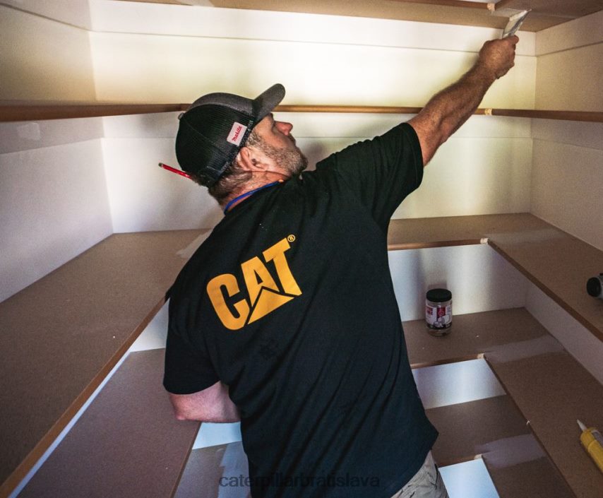 sk Caterpillar muži značkové vreckové tričko tmavý vres šedý VLB4FN235 | topy a vrchné oblečenie